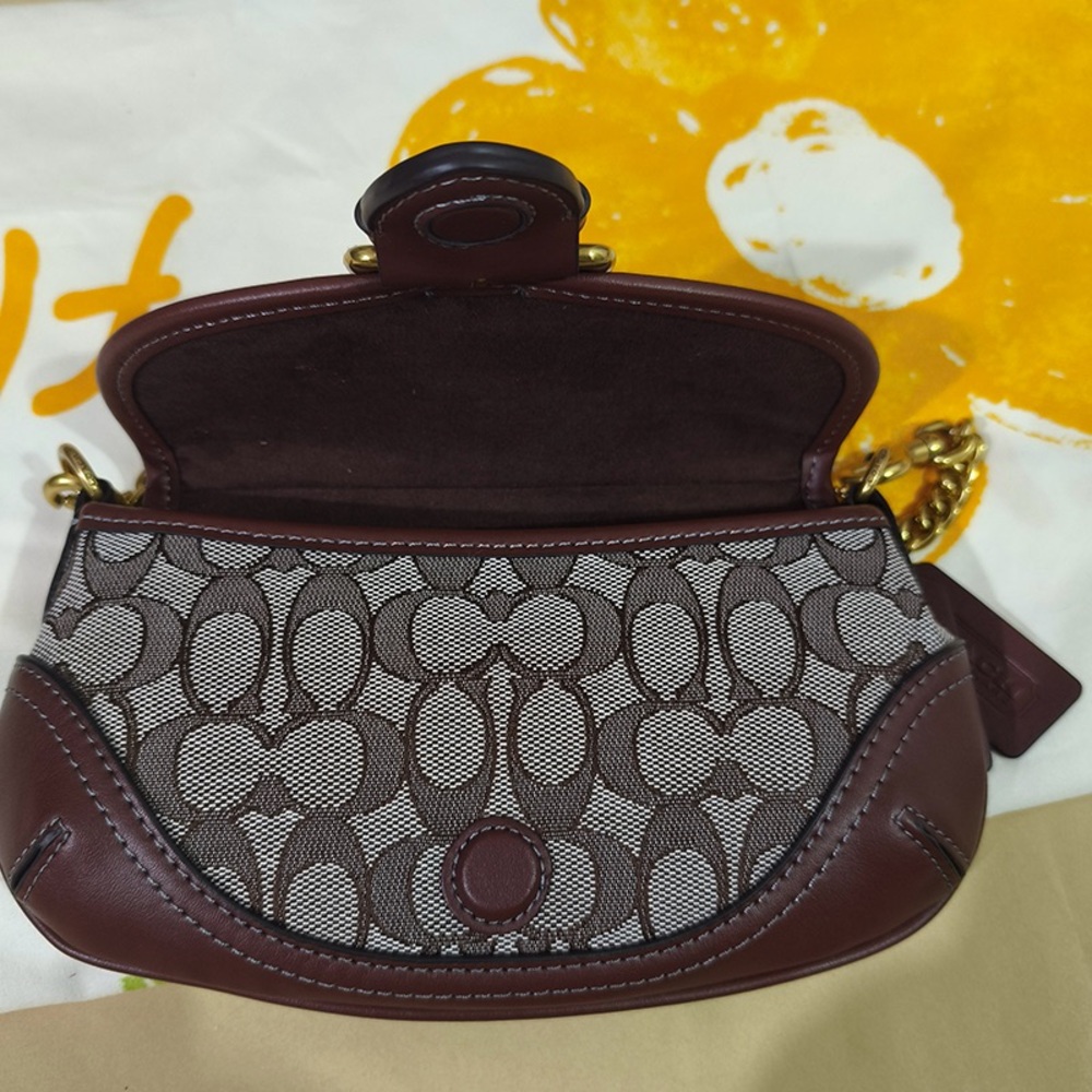 Coach Retro Patchwork Shoulder Bag - image 5